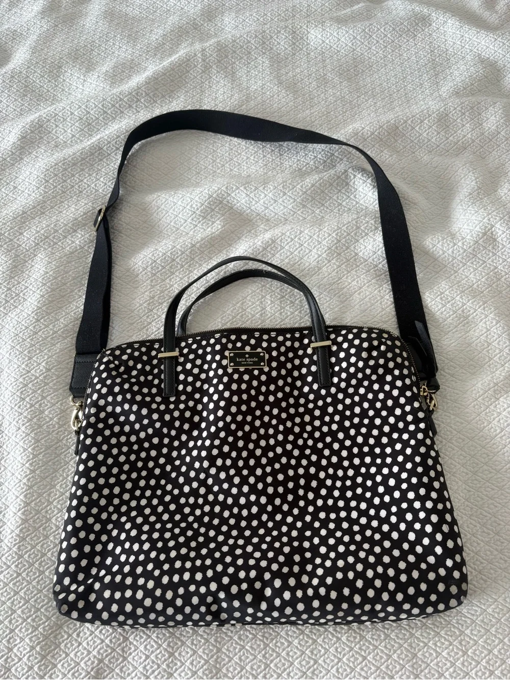 Kate Spade Spot Nylon Calista Laptop Bag, style WKRU1612, black/cream polka dot